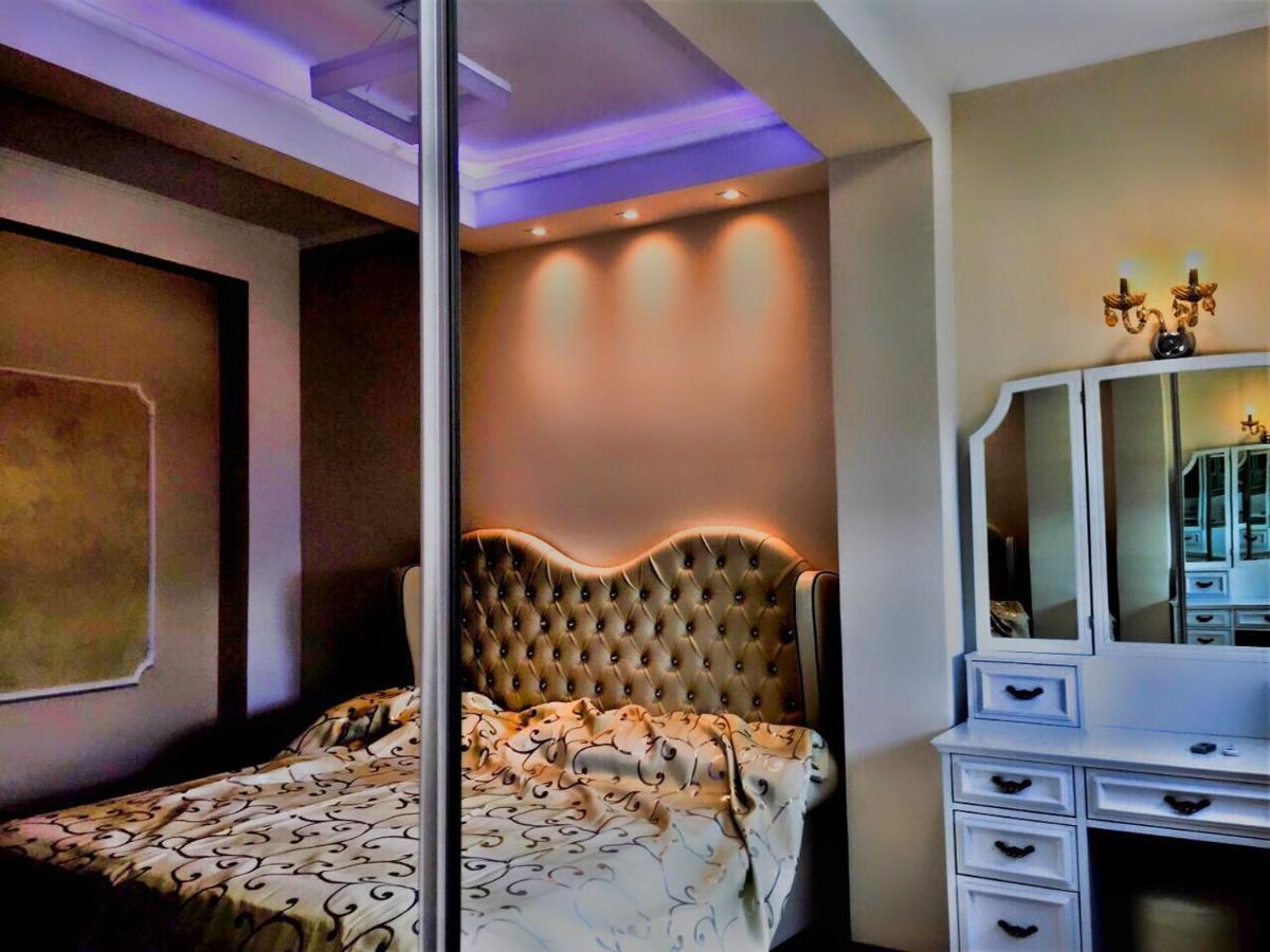 Royal Queen And King Luxury Apartment Saranda Dış mekan fotoğraf